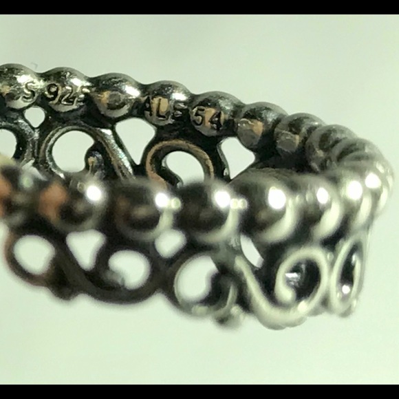 Pandora Princess Tiara Ring - Picture 4 of 4